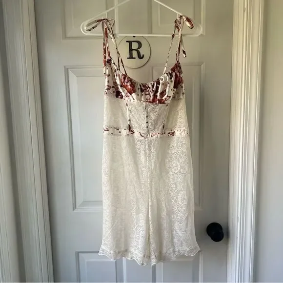Free People Intimately One Piece Lace Short Style Bodysuit Medium